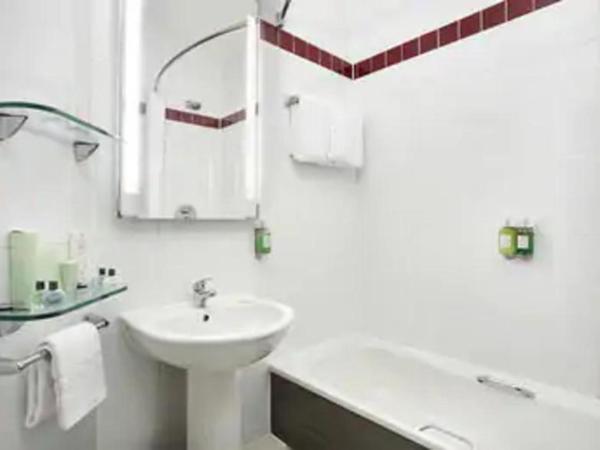 Leonardo Hotel Liverpool : photo 1 de la chambre room #3604546