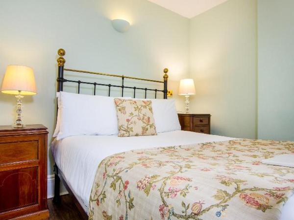 Clementine's Guest House : photo 4 de la chambre room #26377126