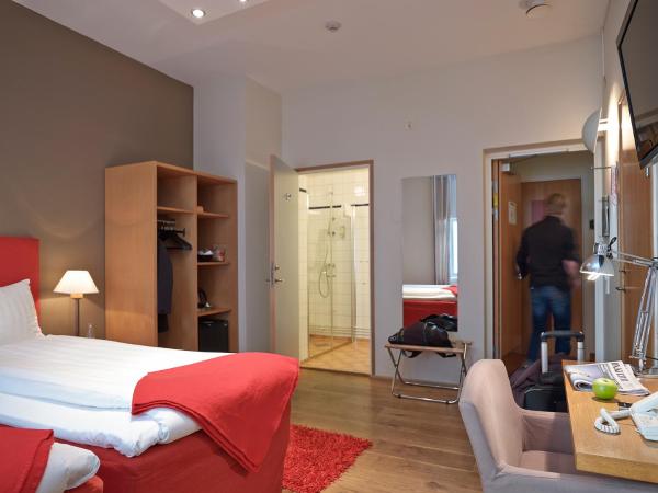 Hotell Stadsparken : photo 8 de la chambre chambre double standard