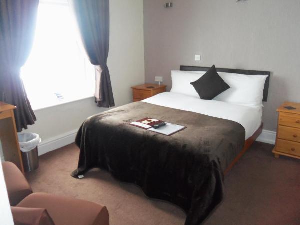 Novello Blackpool : photo 5 de la chambre chambre double avec salle de bains privative