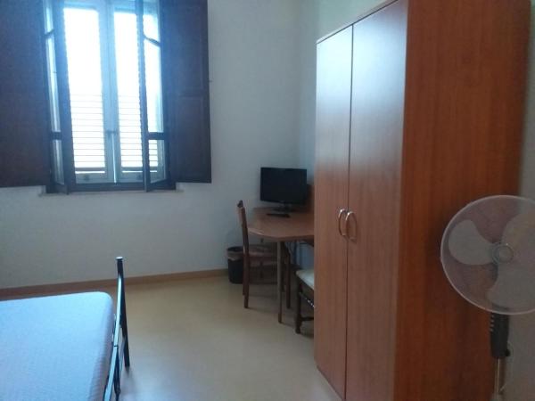 Casa di Alfredo Affittacamere : photo 5 de la chambre chambre double avec salle de bains commune