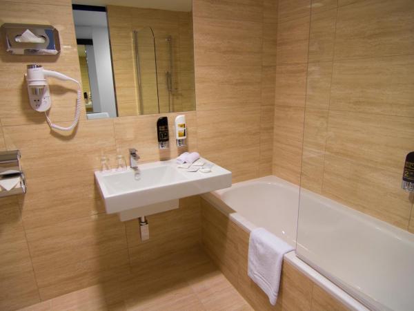 Grandior Hotel Prague : photo 5 de la chambre chambre double avec lit d'appoint