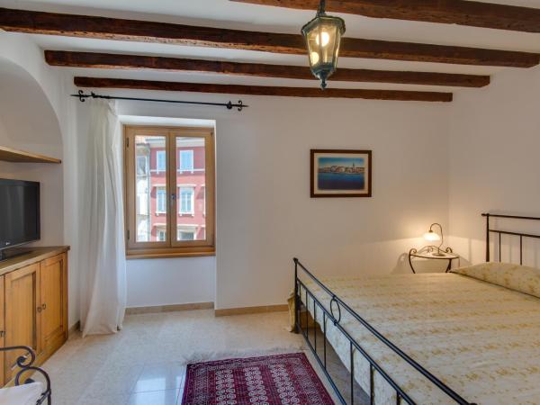 Villa Tuttorotto : photo 10 de la chambre annexe - villa 3 chambres - ulica vrata valdibora 2