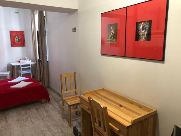 Oki Doki OLD TOWN : photo 10 de la chambre chambre familiale avec salle de bains privative