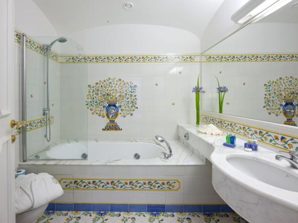 Grand Hotel La Favorita : photo 2 de la chambre chambre triple