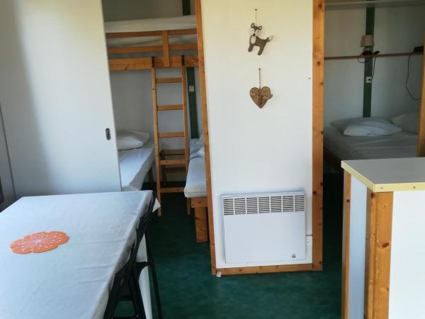 Les Chalets d'Argentouleau : photo 3 de la chambre chalet 2 chambres standard