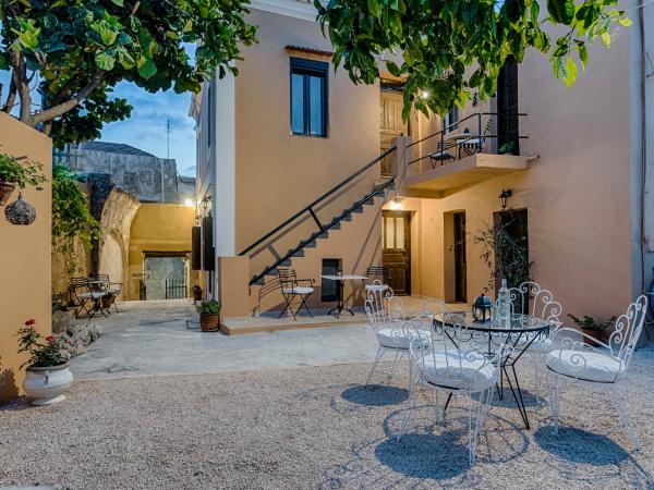 Kristina´s Apartments : photo 10 de la chambre chambre quadruple - vue sur jardin