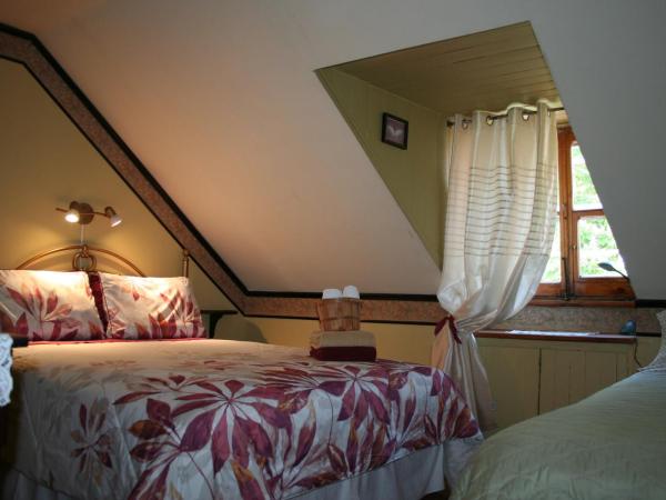 Gîte À l'Augustine : photo 3 de la chambre chambre double - vue sur jardin