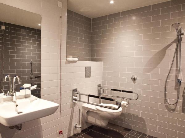 Holiday Inn Express Munich - Olympiapark, an IHG Hotel : photo 3 de la chambre chambre simple standard - accessible aux personnes à mobilité réduite