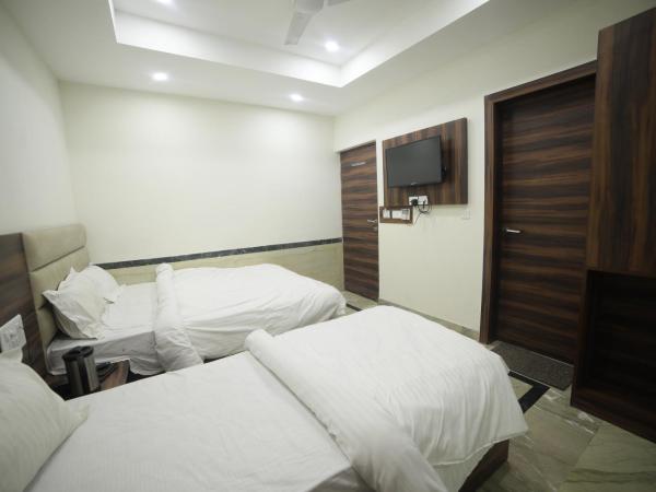 Hotel Shri Ram Residency : photo 3 de la chambre chambre 2 lits king-size