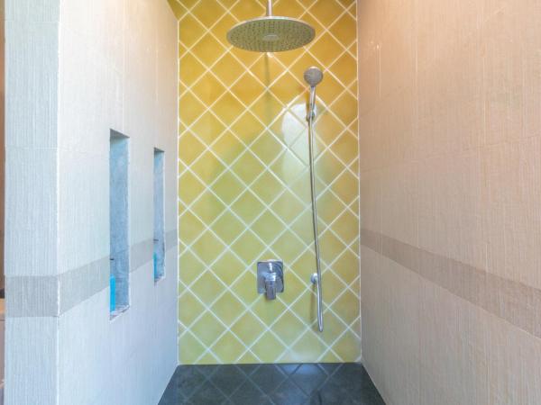 Mai Morn Resort SHA Plus : photo 5 de la chambre chambre double - vue sur piscine