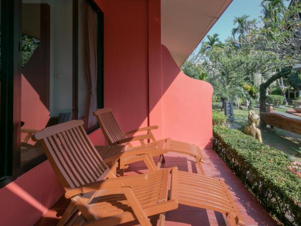 Mai Morn Resort SHA Plus : photo 10 de la chambre chambre double - vue sur piscine