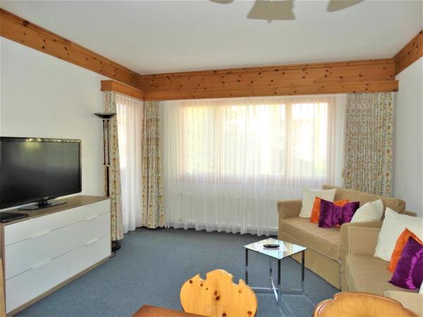 Hotel Bündnerhof : photo 2 de la chambre chambre familiale (2 adultes + 2 enfants + 1 bébé)