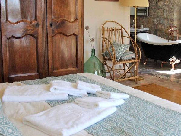 La Vieille Ferme de Grasse : photo 7 de la chambre chambre double deluxe avec baignoire