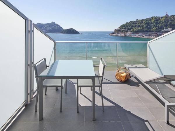 Hotel de Londres y de Inglaterra : photo 2 de la chambre hébergement mansardé avec terrasse - vue sur mer