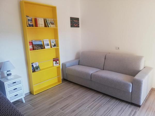 Flamingo Guest House- Rooms : photo 7 de la chambre chambre familiale avec salle de bains privative