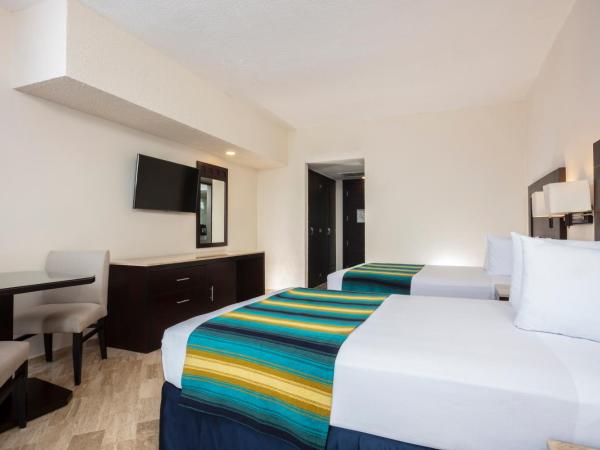 Crown Paradise Club Cancun - All Inclusive : photo 4 de la chambre chambre double deluxe (2 adultes + 1 enfant)