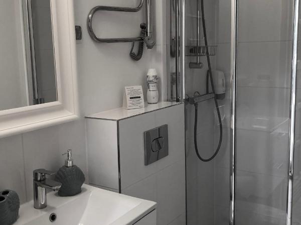 Willa 4 Pory Roku & Uznam : photo 1 de la chambre studio avec mezzanine