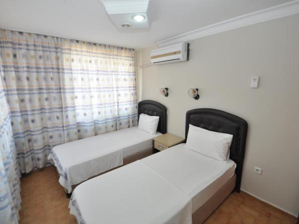 Defne & Zevkim Hotel : photo 2 de la chambre chambre familiale