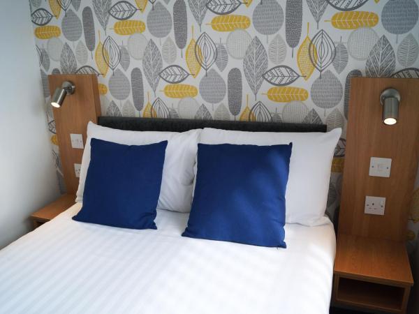 Bluewaters Hotel Blackpool : photo 1 de la chambre chambre double avec salle de bains privative