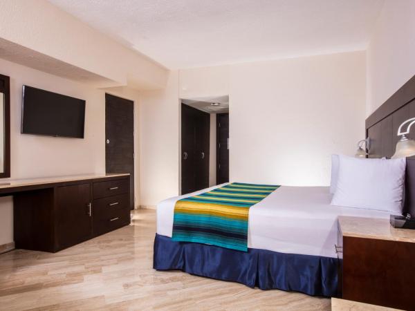 Crown Paradise Club Cancun - All Inclusive : photo 2 de la chambre chambre double ou king avec vue sur l'océan