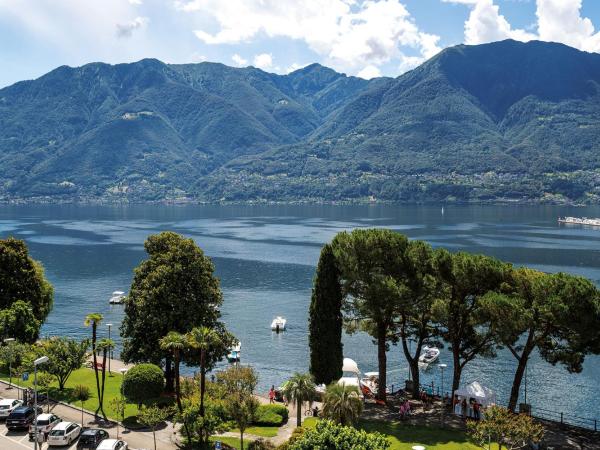 Hotel Lago Maggiore - Welcome! : photo 6 de la chambre chambre double panorama - vue sur lac