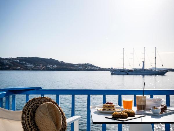 Bluetopia Suites : photo 8 de la chambre suite voyage de noces avec vue sur mer