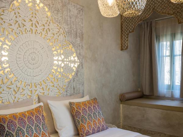 DECAN Concept Boutique Estate : photo 9 de la chambre chambre familiale avec vue