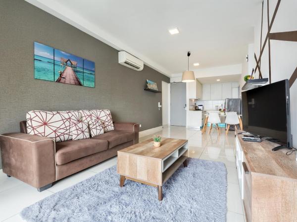 1 Tebrau Residences By JK Home : photo 1 de la chambre appartement 3 chambres