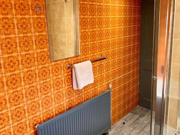 Manchester Stay Hotel - Free Parking : photo 7 de la chambre chambre simple avec salle de bains externe