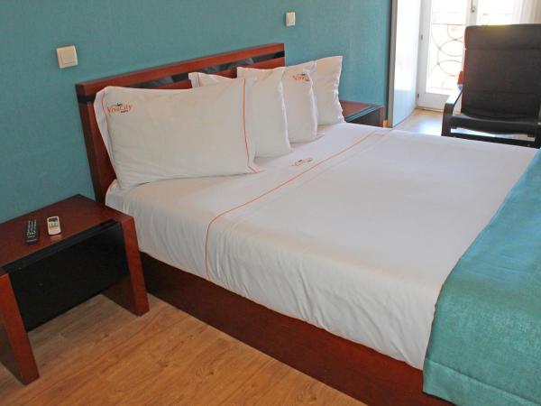 Vivacity Porto - Rooms & Apartments : photo 3 de la chambre chambre double supérieure avec balcon