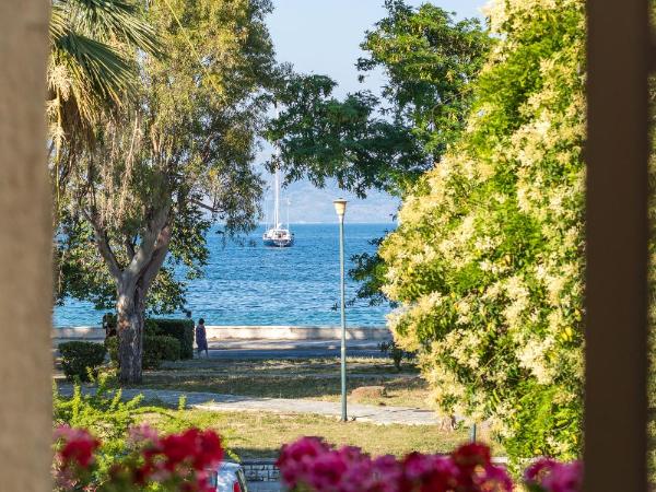 Acanthus blue : photo 5 de la chambre chambre double deluxe avec balcon - vue sur mer