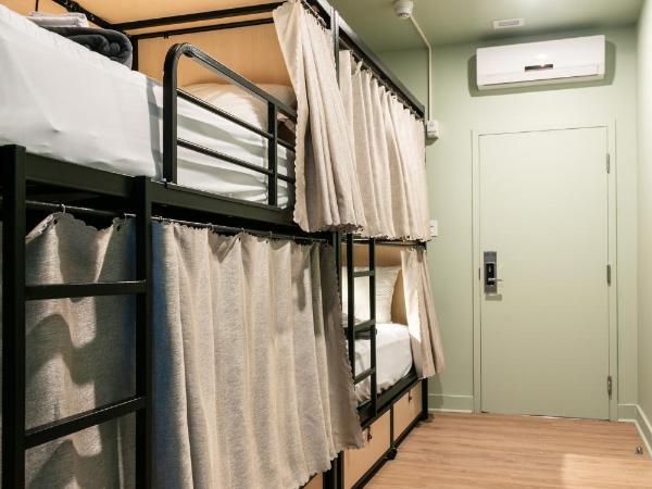 Auberge Jeunesse QBEDS Hostel : photo 4 de la chambre dortoir mixte de 4 lits