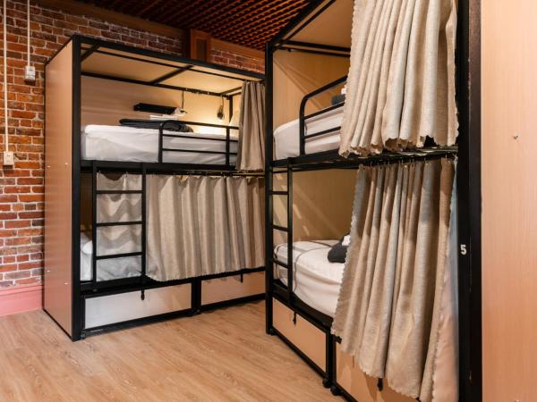 Auberge Jeunesse QBEDS Hostel : photo 8 de la chambre dortoir mixte