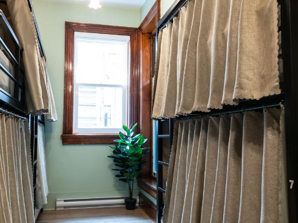 Auberge Jeunesse QBEDS Hostel : photo 5 de la chambre dortoir pour femmes 8 lits