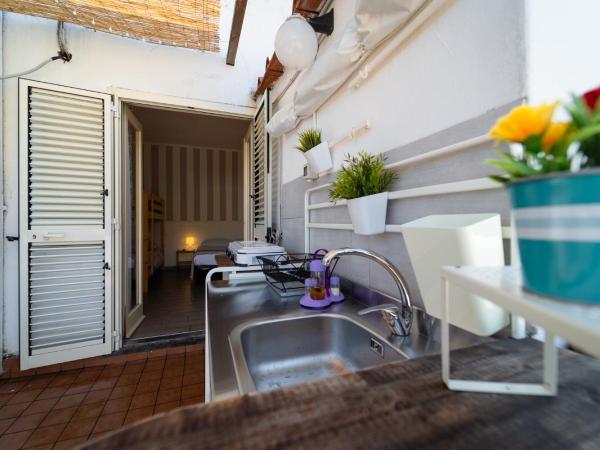 Villa Cinque Pini : photo 7 de la chambre chambre familiale - vue sur mer