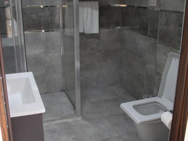 Petrol-İş İstanbul Misafirhanesi : photo 7 de la chambre chambre double avec terrasse