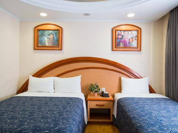 Hotel Diligencias : photo 2 de la chambre chambre triple