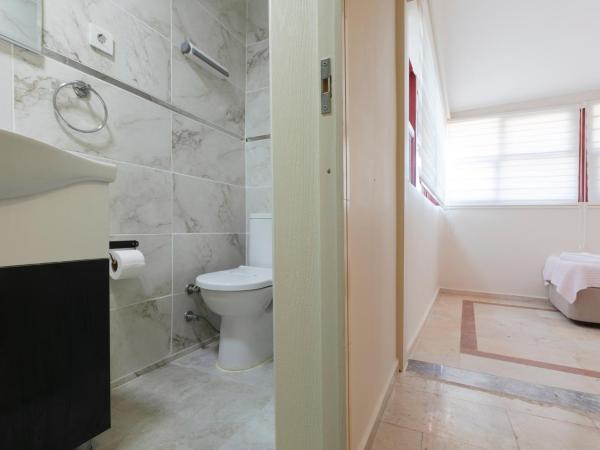 Hayalbaz : photo 8 de la chambre chambre double avec balcon