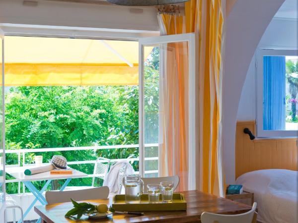 Le Val Duchesse Hotel & Appartements : photo 9 de la chambre suite familiale avec cuisine