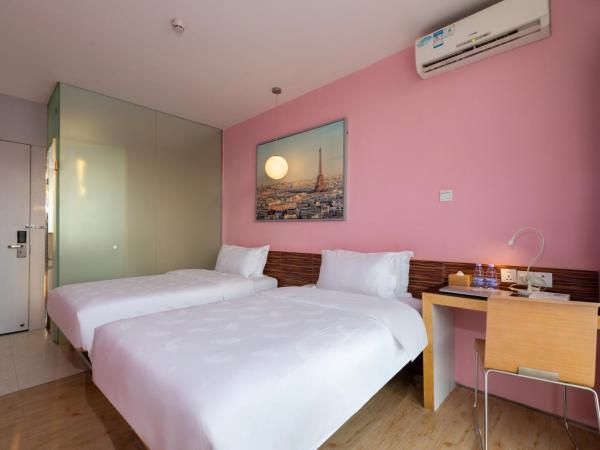 Shenzhen Dongmen Colour Hotel : photo 3 de la chambre chambre lits jumeaux standard