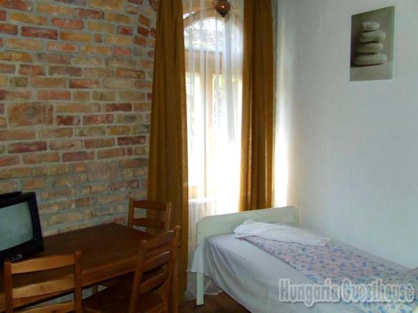 Hungaria Guesthouse : photo 1 de la chambre chambre simple
