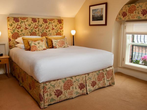 Ravenhill House : photo 1 de la chambre chambre double deluxe avec baignoire