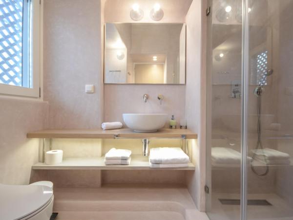 Antony Suites (Adults Only) : photo 8 de la chambre suite junior - vue latérale sur mer