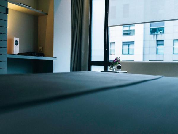 Hotel Miró : photo 3 de la chambre room #9105930