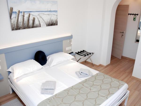 B&B Sea Joy Rovinj : photo 5 de la chambre chambre double deluxe - vue sur mer