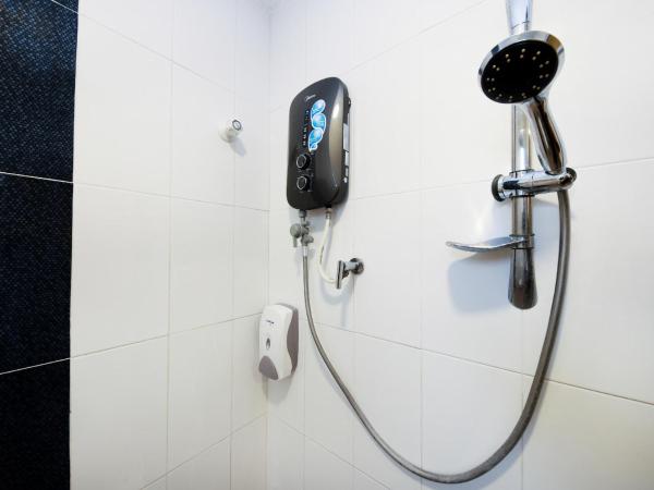 Lawten Hotel : photo 2 de la chambre chambre lits jumeaux deluxe