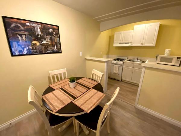 Hollywood Celebrity Hotel : photo 9 de la chambre chambre king de luxe avec 2 lits king-size