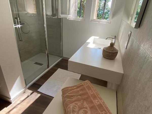 A Casa Bianca : photo 6 de la chambre chambre lit king-size - vue sur piscine