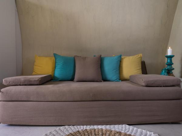 Mythical Blue Luxury Suites : photo 9 de la chambre suite troglodyte exécutive avec jacuzzi chauffé